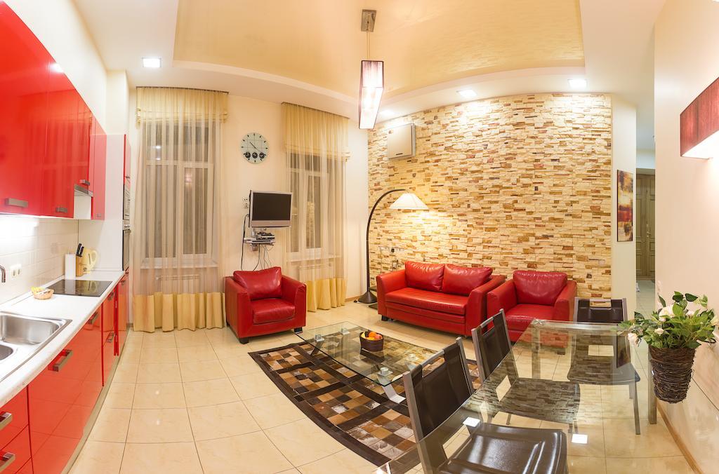 Alex Apartments Near Independence Square - Kiev Kyiv Quarto foto