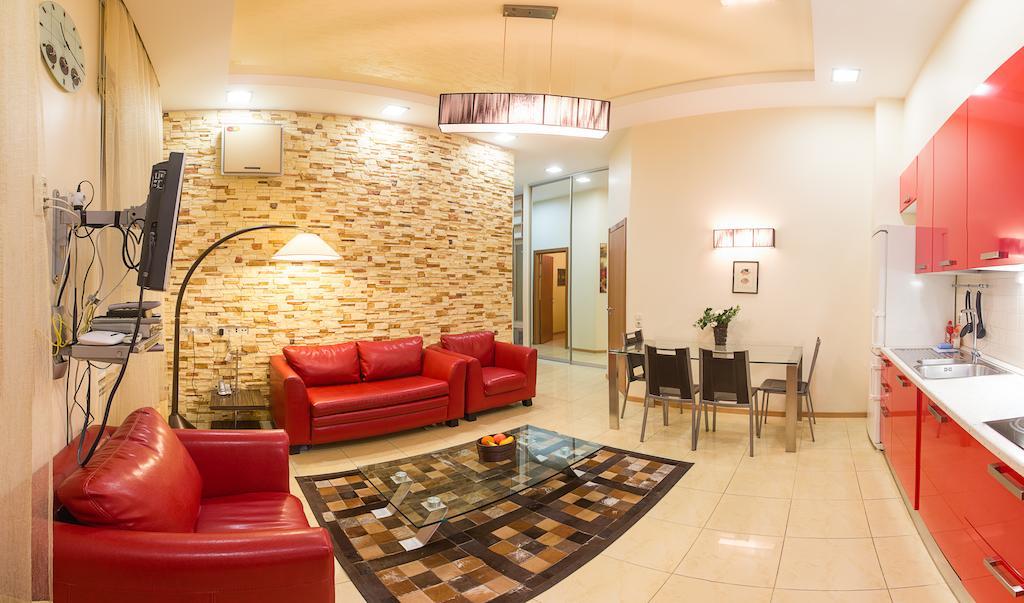 Alex Apartments Near Independence Square - Kiev Kyiv Quarto foto