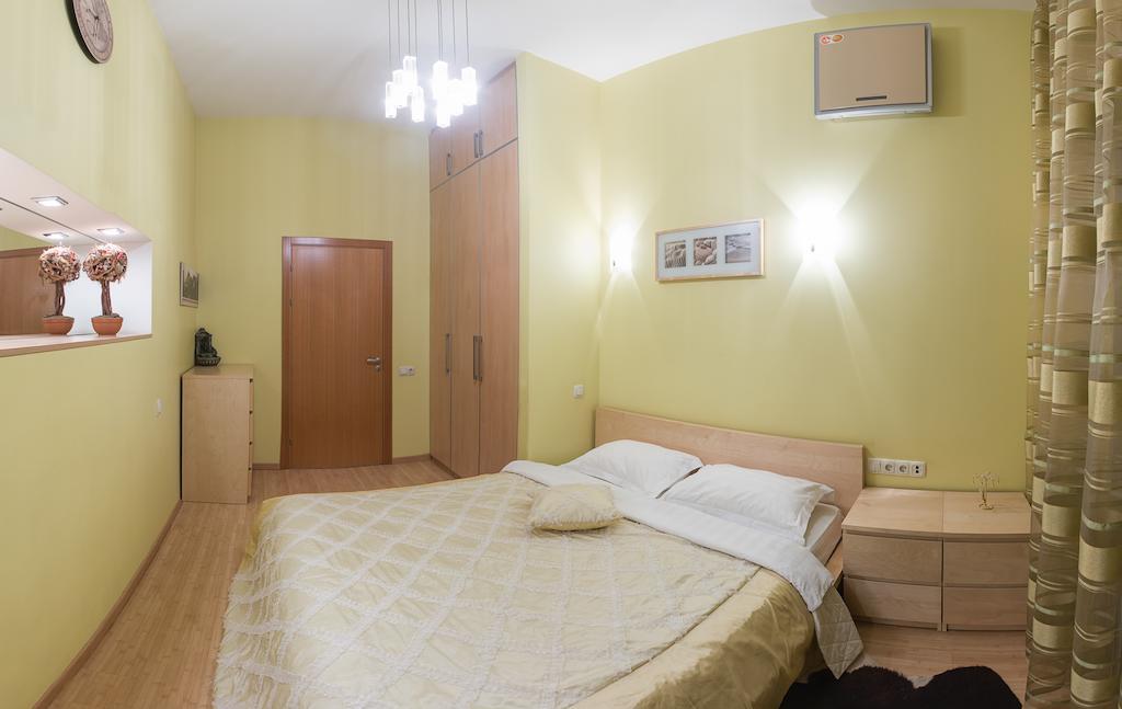 Alex Apartments Near Independence Square - Kiev Kyiv Exterior foto