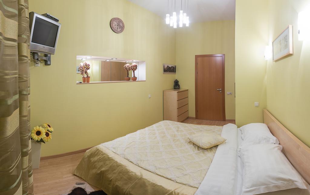 Alex Apartments Near Independence Square - Kiev Kyiv Exterior foto