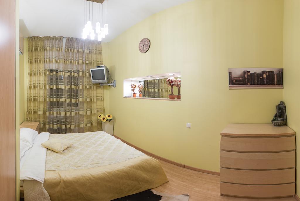 Alex Apartments Near Independence Square - Kiev Kyiv Exterior foto