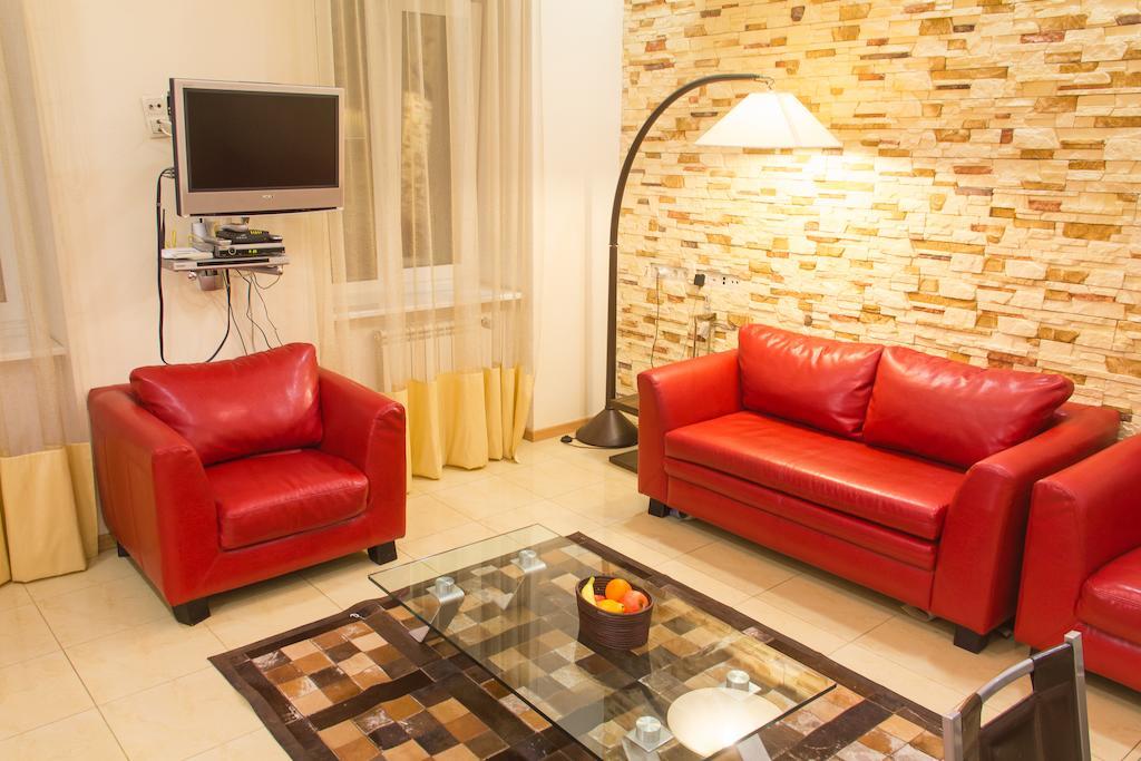 Alex Apartments Near Independence Square - Kiev Kyiv Exterior foto